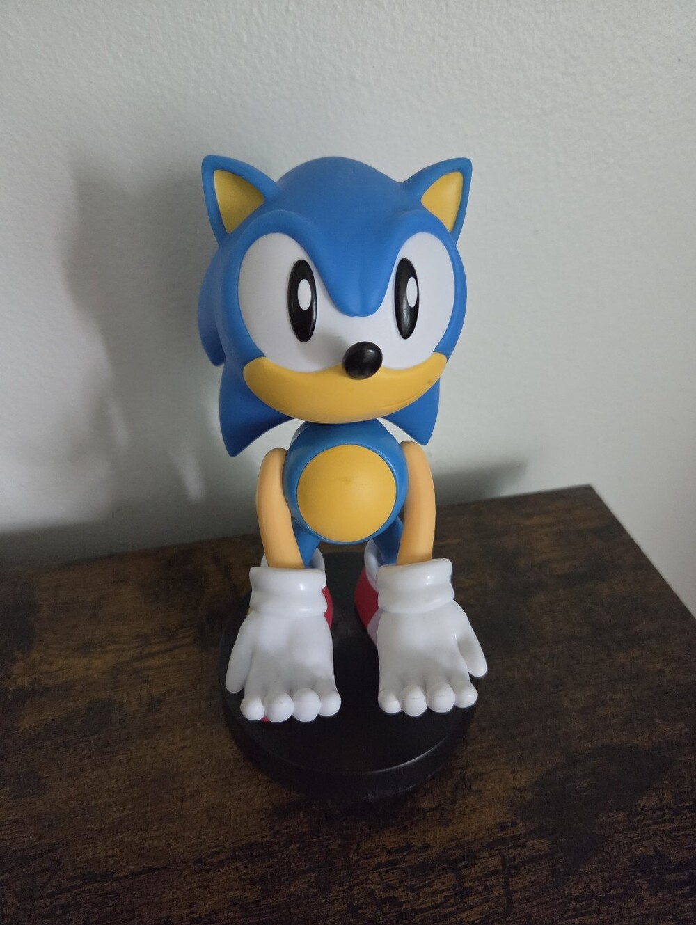 Cable Guys Sonic The Hedgehog Controller Holder